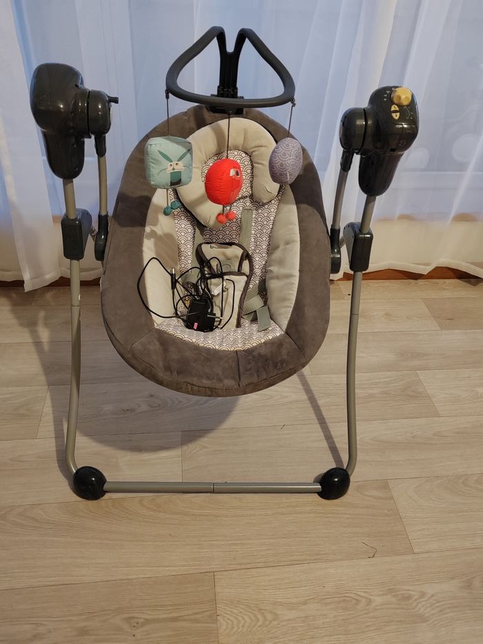 Balancelle électrique babymoov