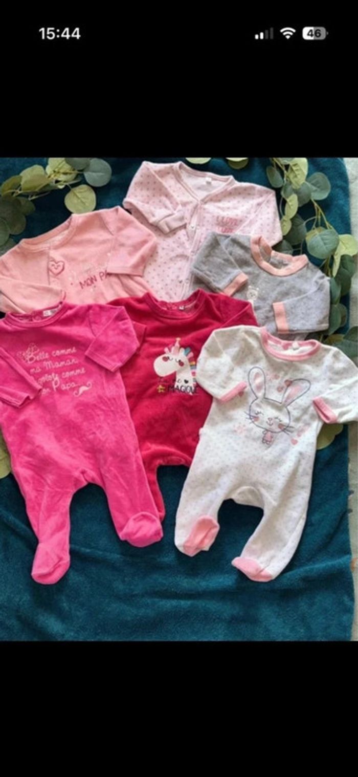 Lot 10 pyjamas 3 mois - photo numéro 2