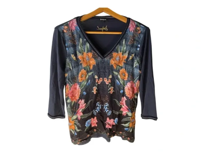 Haut Desigual