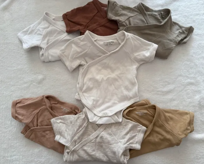 Lot de 7 bodys Verbaudet manche courte - photo numéro 2