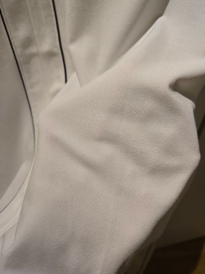 Blouse sans manches blanches T.L 42/44 H&M neuve - photo numéro 6