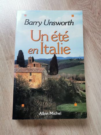 Un été en Italie, livre de Barry Unsworth