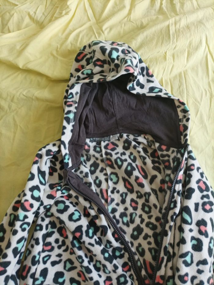 Pilou pilou 10/12 ans - photo numéro 4