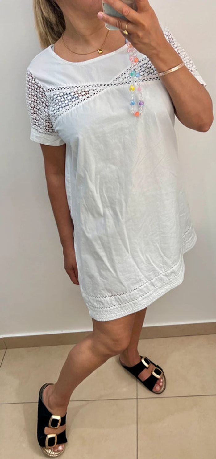 Robe Courte Droite Avec Broderie Taille L - photo numéro 4