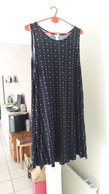 Robe neuve taille L