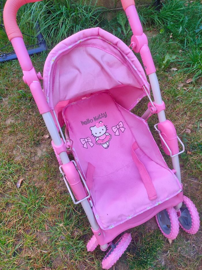 Poussette poupée Hello Kitty - photo numéro 6
