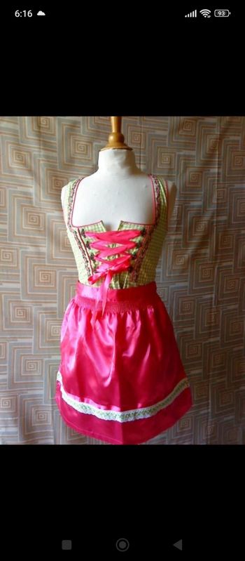 robe typique vintage 