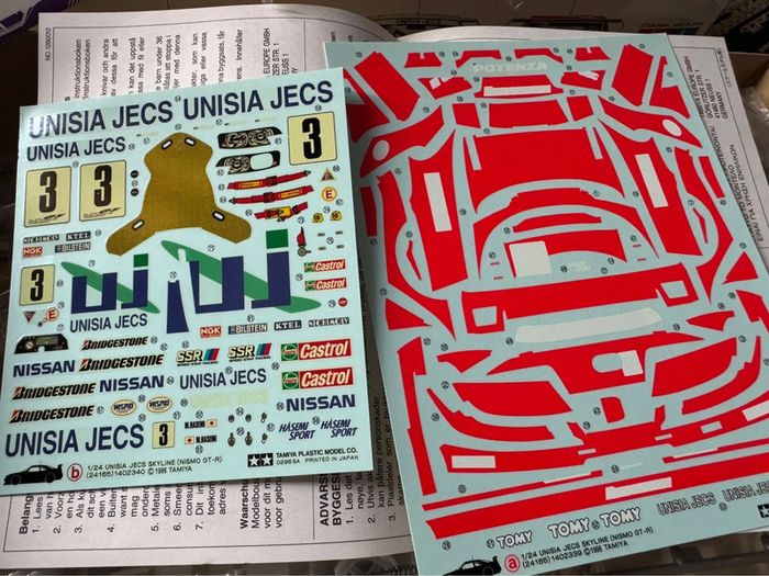 Maquette Tamiya - Nissan Skyline GTR 1/24 - photo numéro 8