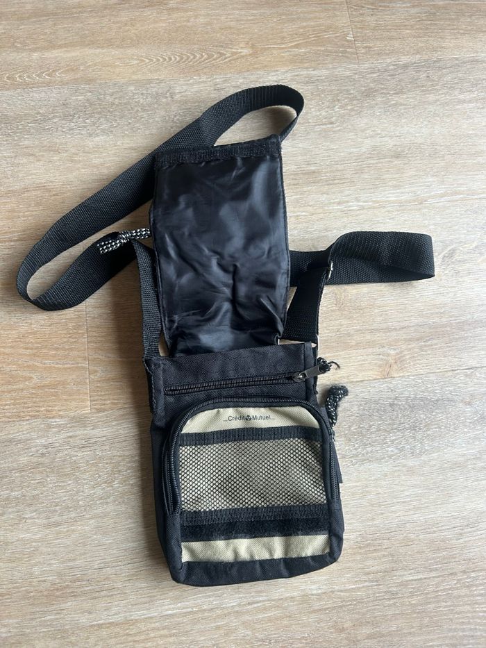 Sacoche bandoulière noire Crédit Mutuel – multi-poches pratique - photo numéro 3