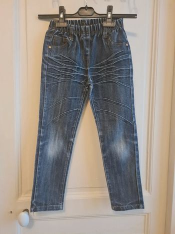 Jean taille 8 ans