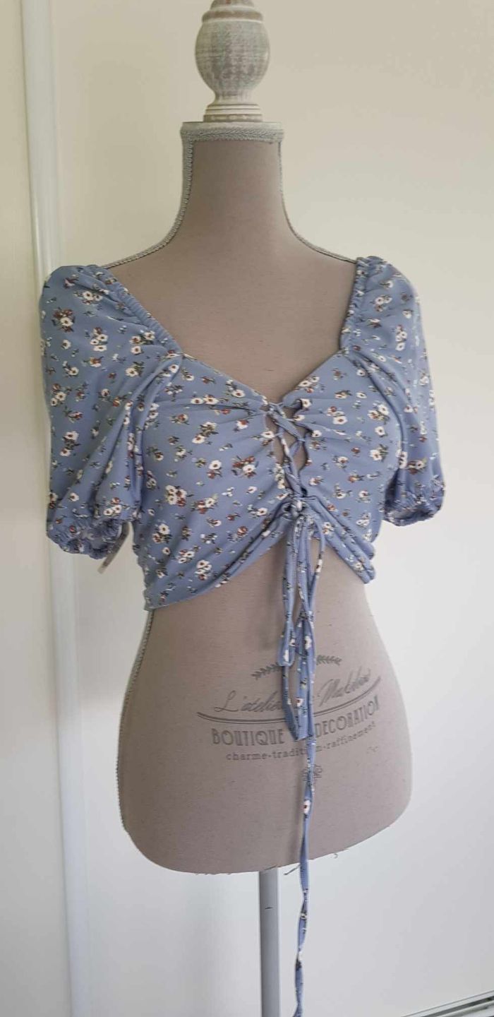 Crop top manches courtes - photo numéro 2