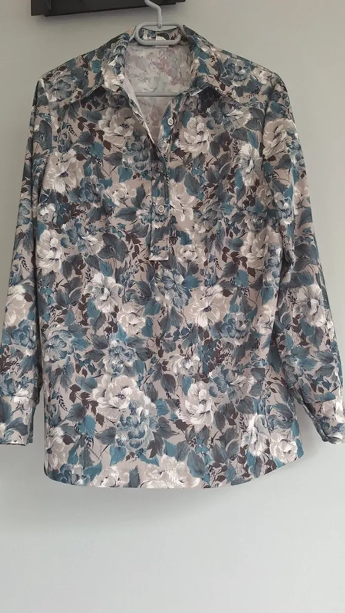 Blouse 44 - photo numéro 2