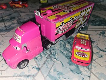 Disney Pixar Cars véhicule Camion Transporteur shifty drug 35 + voiture cars