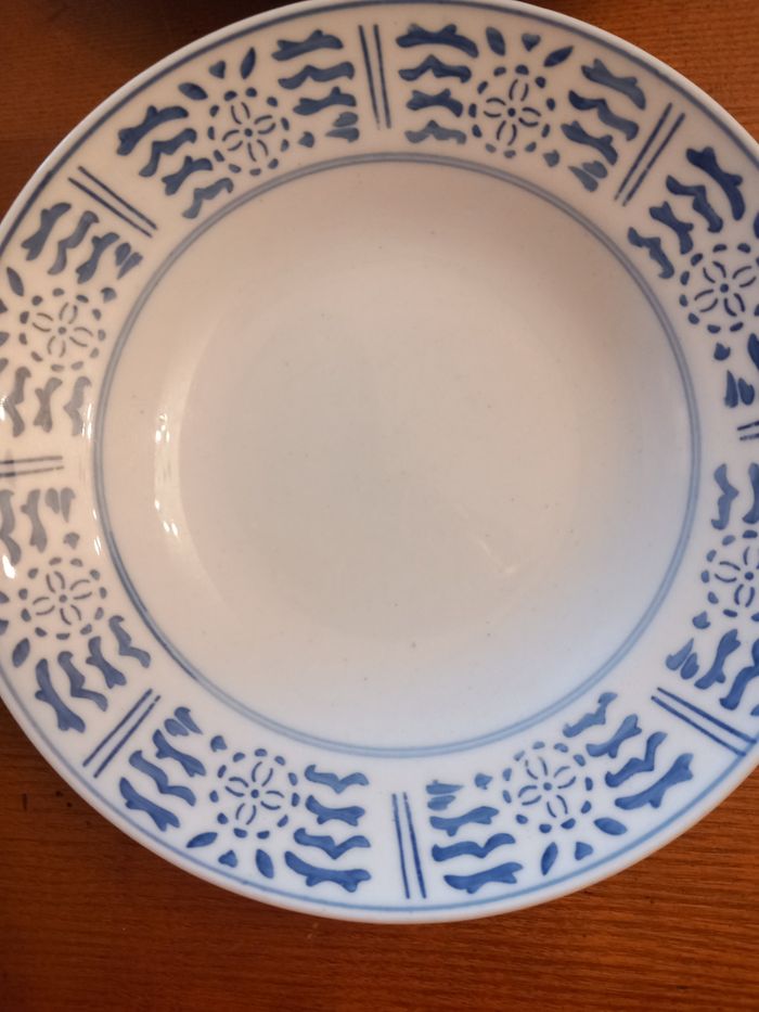 Lot 2 assiettes à soupe - photo numéro 2