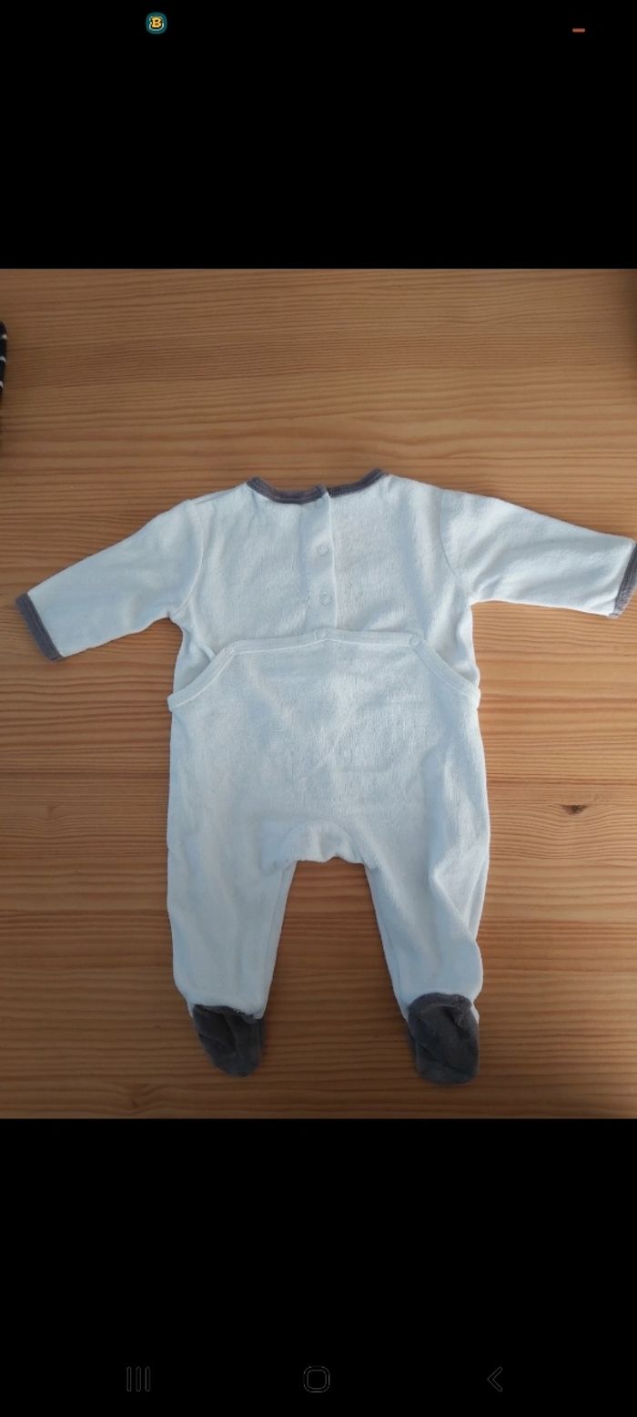 Pyjama - photo numéro 2