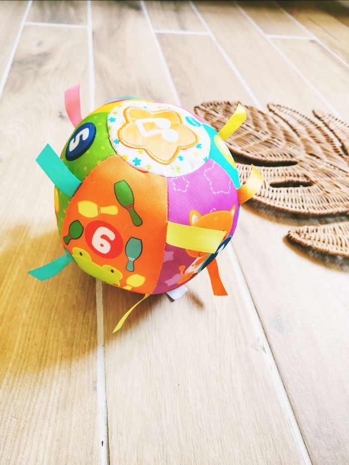 🎶Magic ball balle musicale sonore interactive apprendre à compter marque Vtech - photo numéro 2