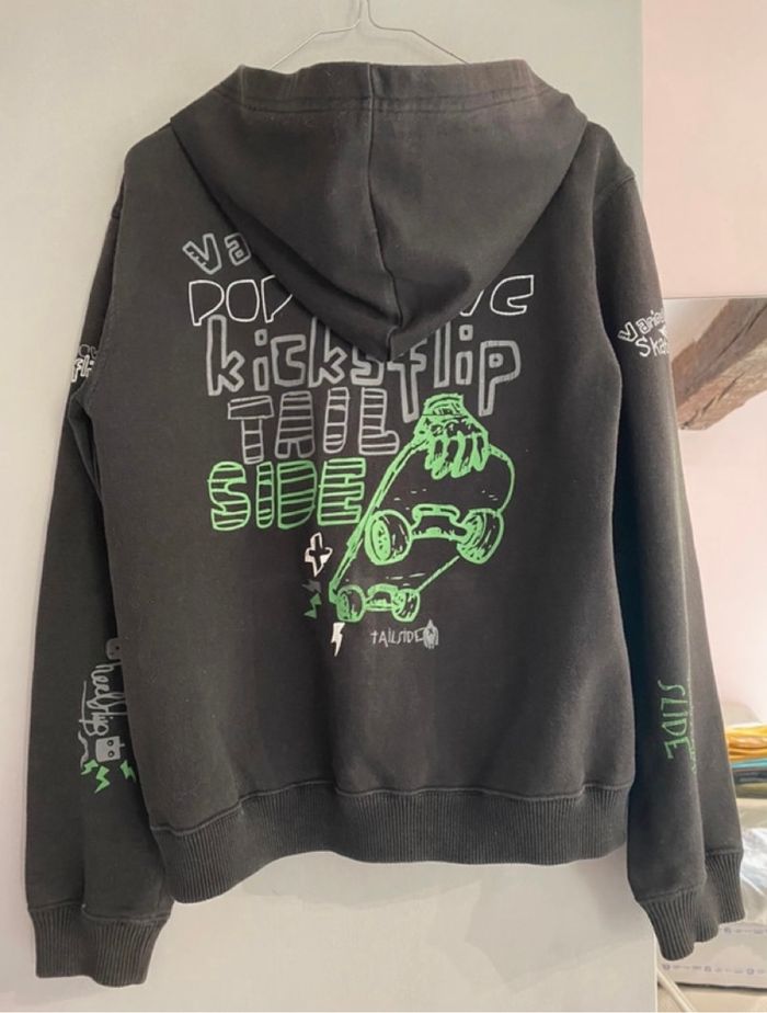 Sweat-shirt à capuche - photo numéro 3