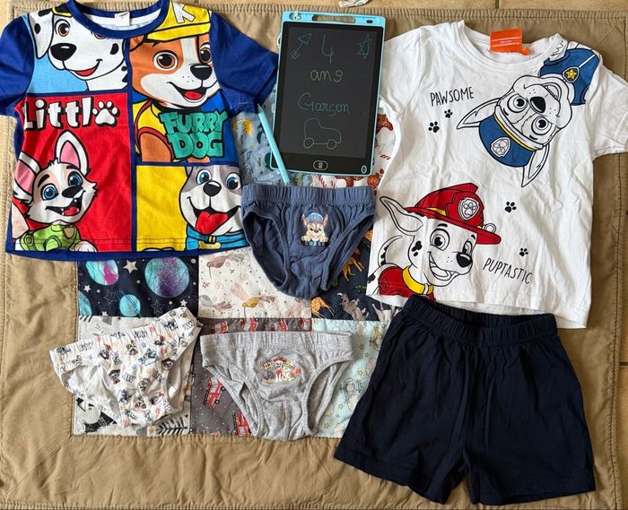 Lot de vêtements pat patrouille - T4ans - Nickelodeon - photo numéro 2