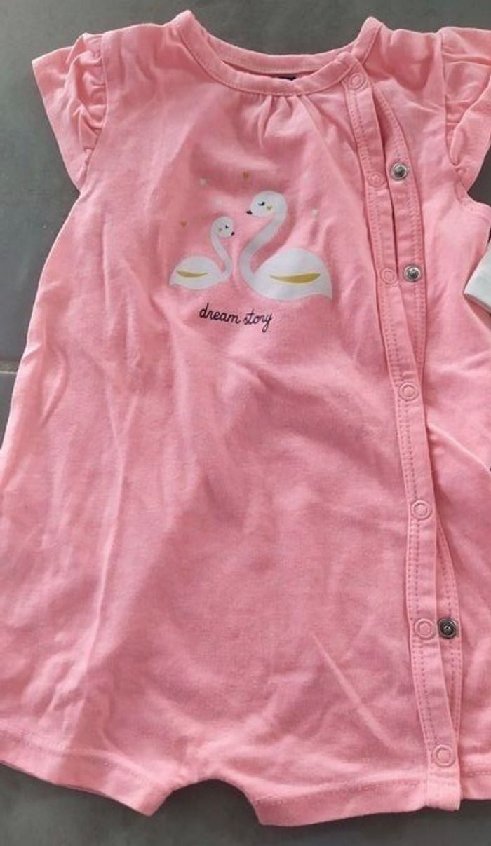 Lot 6 mois bébé fille - photo numéro 5