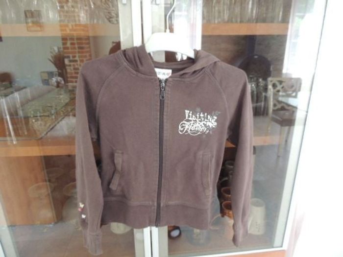 Sweat zippé à capuche fille 8 ans