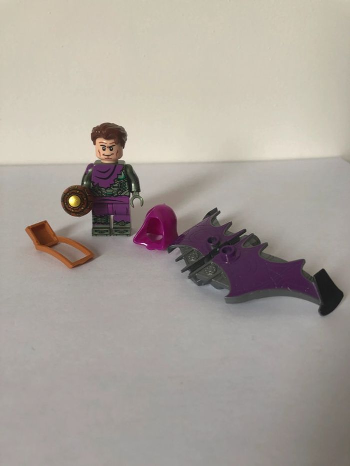 Figurine type lego Bouffon vert. Marvel - photo numéro 3