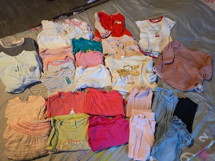 Lot bébé fille 9 mois