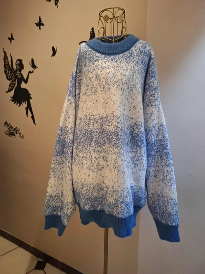 Pull bleu & blanc - photo numéro 1