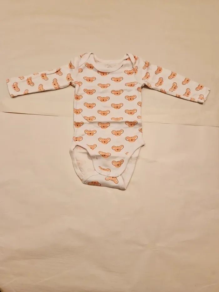 Lot 3 bodies manches longues 9 mois - photo numéro 3