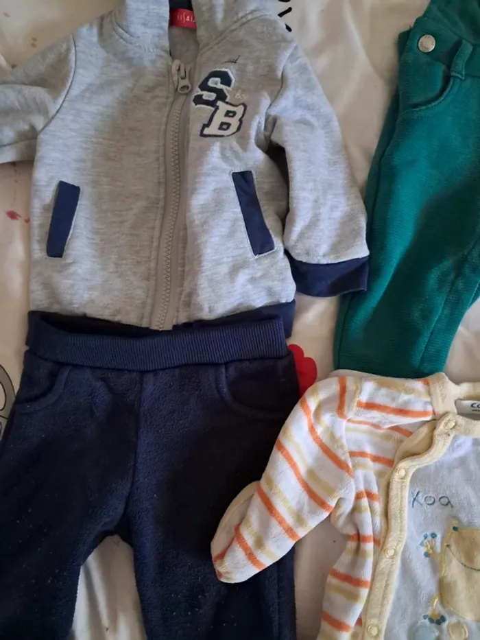Lot vêtements 3mois - photo numéro 5