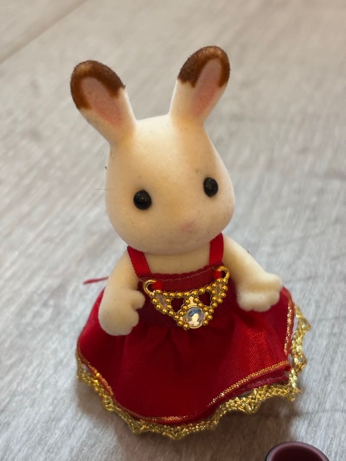 Sylvanian - lapin, violoncelliste - photo numéro 3