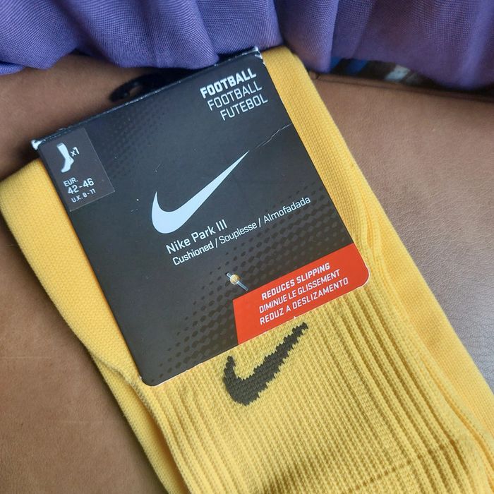 Chaussettes de foot Nike t42-46 - photo numéro 2