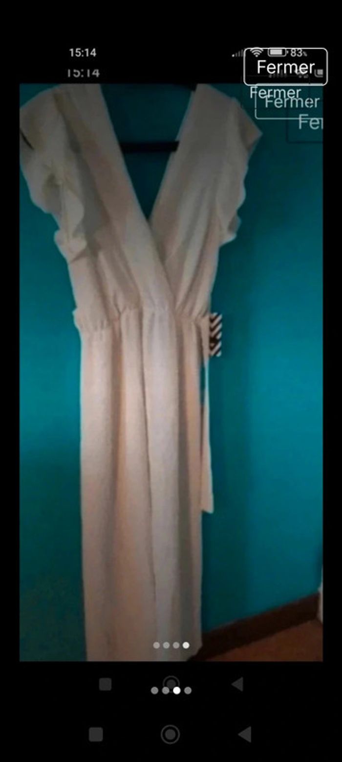 Très belle robe blanc cassé - photo numéro 3