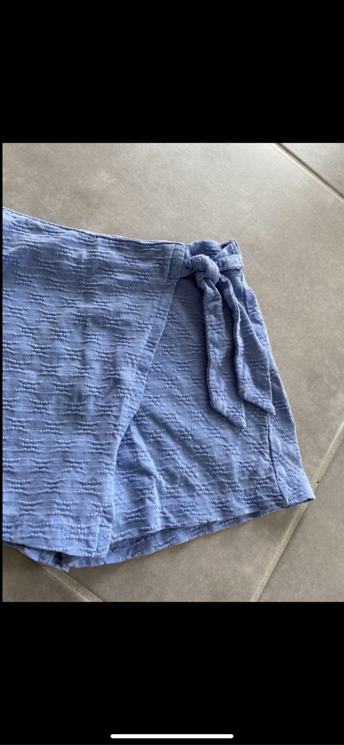 Jupe short 6 ans - photo numéro 4