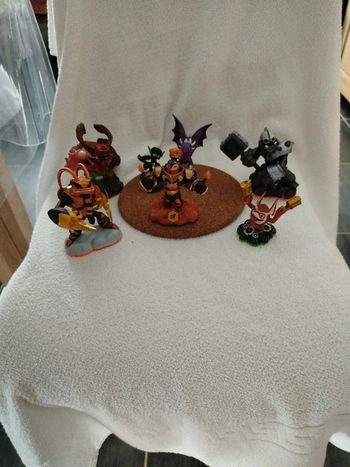 Lot de figurines Skylanders