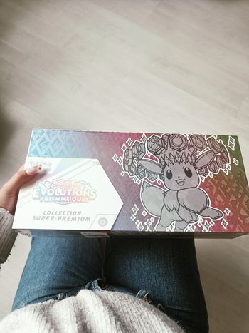 Coffret super premium Évolutions Prismatiques