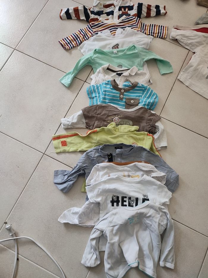 Affaires bébé - photo numéro 2