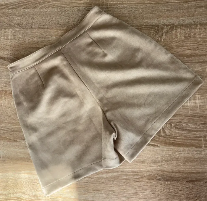 Short - photo numéro 2