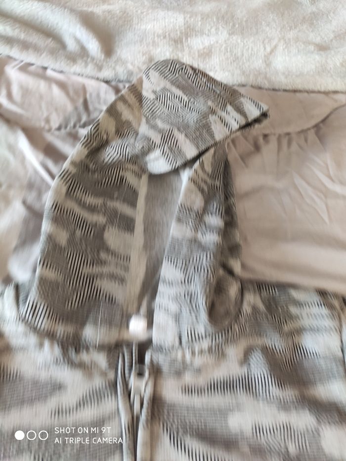 Gilet zippé garçon taille 6/7 ans - photo numéro 5