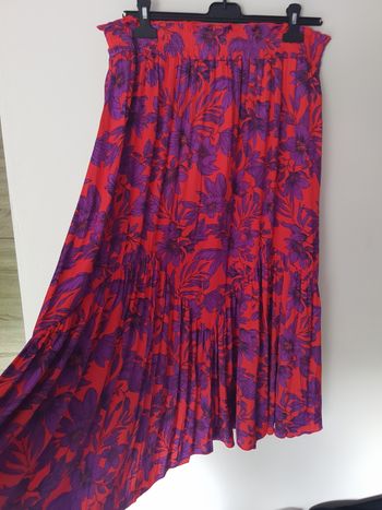 Magnifique jupe longue fleuries taille 38  Promod