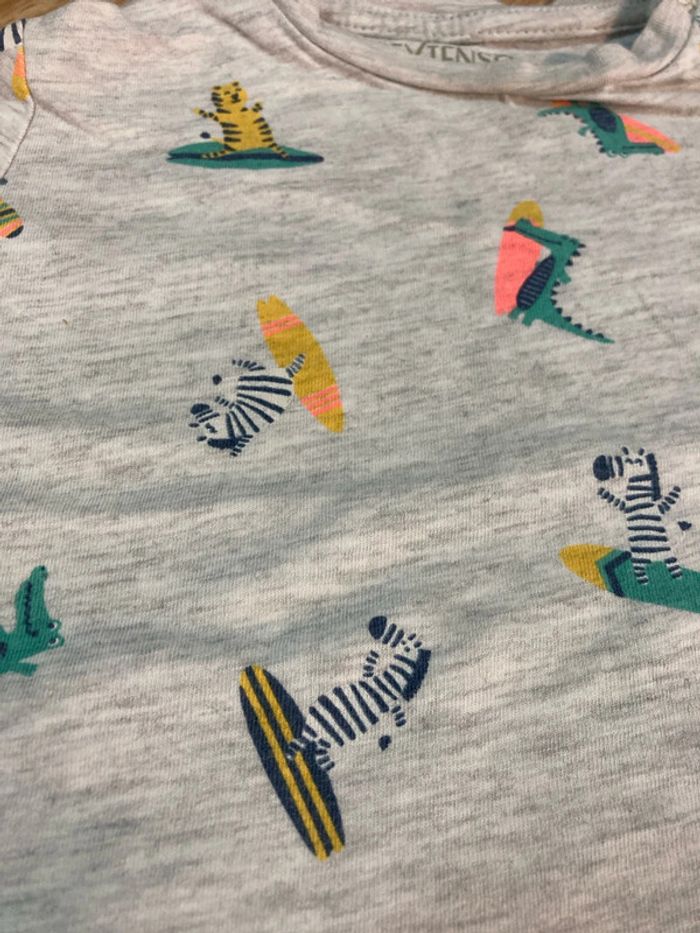 Tenue pantalon et t-shirt manche courte 9 mois - photo numéro 6