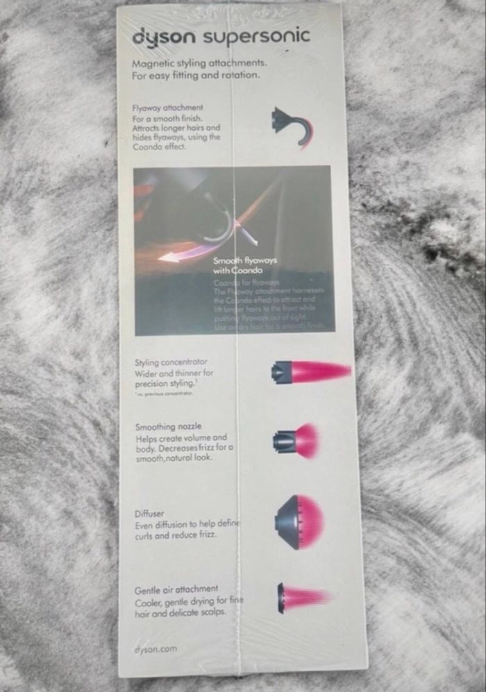 Dyson supersonic neuf jamais utilisé - photo numéro 3