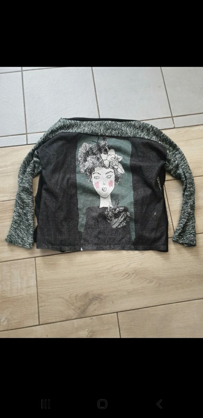 Veste zippée femme originale 38 M - photo numéro 2