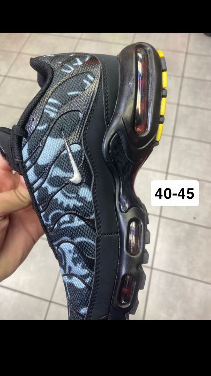 TN nouveau modèle noir blanc