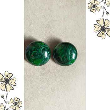 Boucles d’oreilles vintage clips – Vert émeraude nacré
