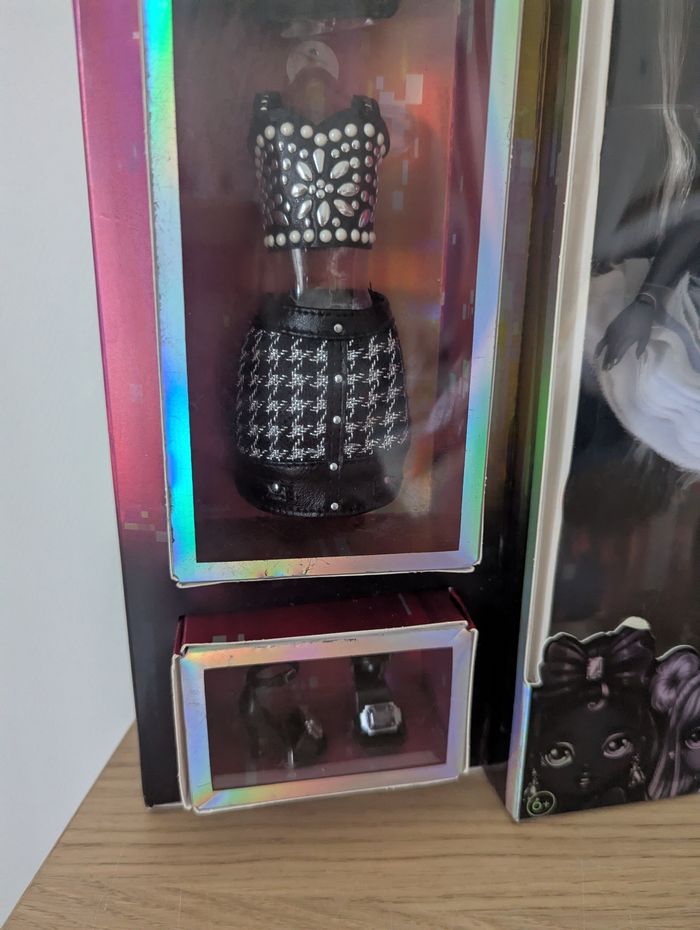 Poupée shadow high shanelle onyx série 1 - photo numéro 5