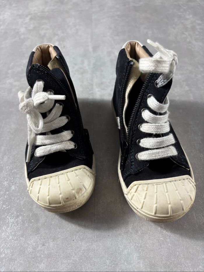 Chaussure montante taille 25 - photo numéro 2