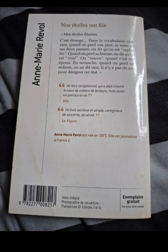 Livre nos étoiles ont filé - photo numéro 2