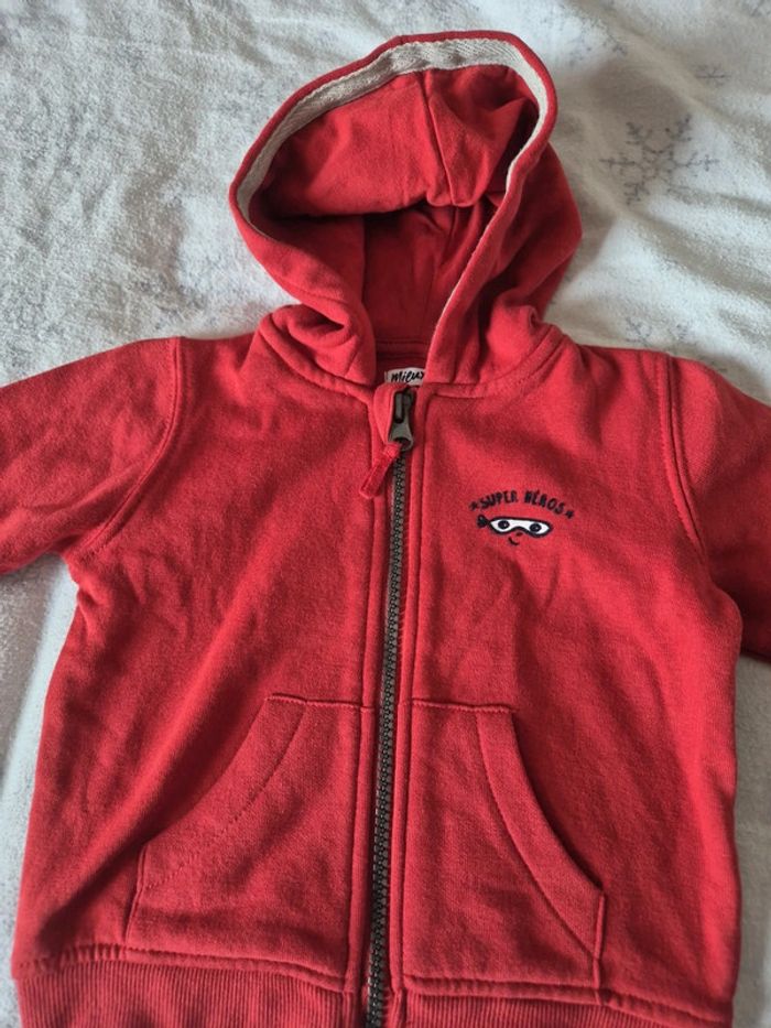 Veste zippé rouge 6 mois - photo numéro 2