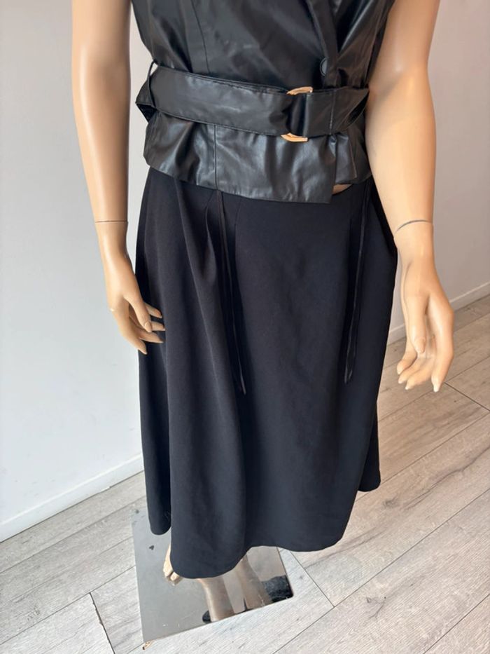 Robe combinaison avec haut en cuir et jupe longue Zara - photo numéro 2