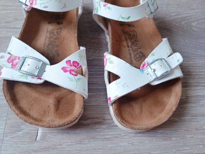 Birkenstock fleuries 29 - photo numéro 2